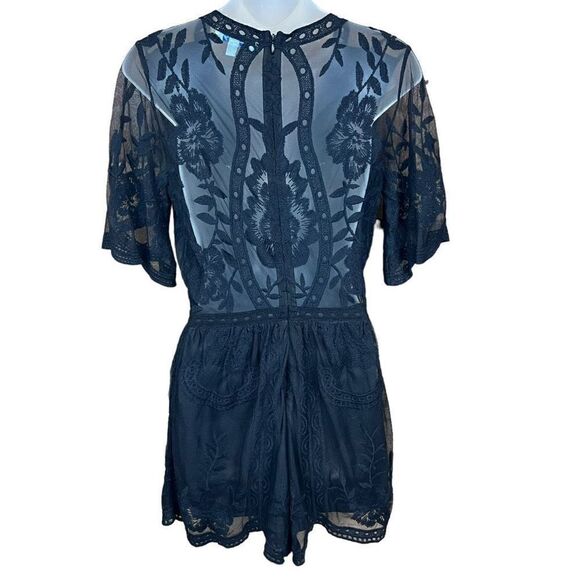 She + Sky Romper Lace Boho Deep V Neck Black Back Zip Closure Small - Picture 2 of 16